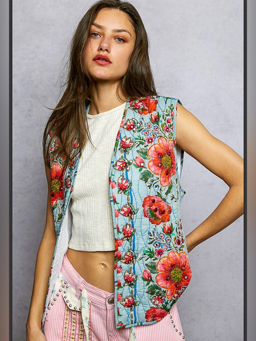 POL Relaxed Fit Floral Quilted Sleeveless Vest -